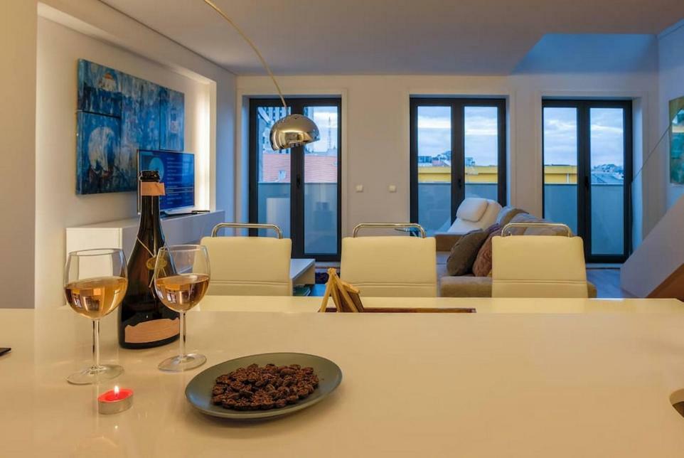 Stylish Duplex Downtown Apartment Porto Kültér fotó